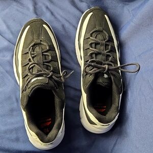 Avia shoes size 10 Enduro Pro comfort